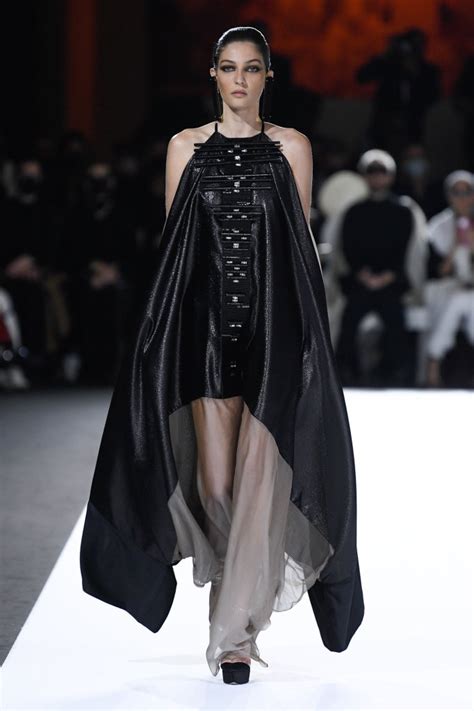 斯蒂芬·罗兰 Stéphane Rolland 2022春夏高级定制秀 - Couture Spring 2022-天天时装-口袋里的时尚指南
