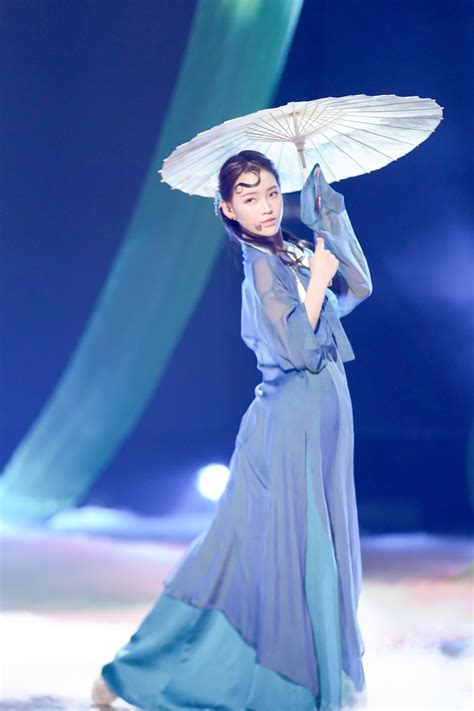曾雪瑶图片