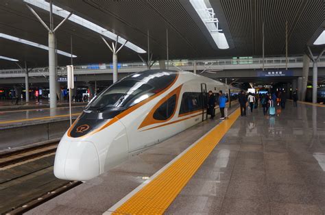 中国标准！为雅万高铁定制的高速动车组下线_北京日报网