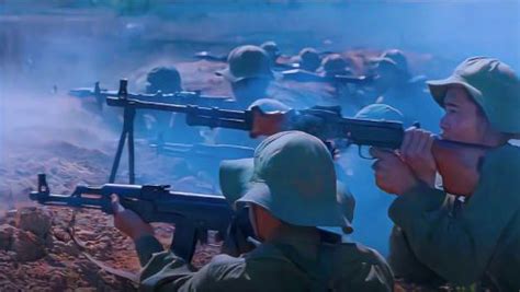《大决战、大转折、大进军》系列，中国战争电影的天花板_韦廉