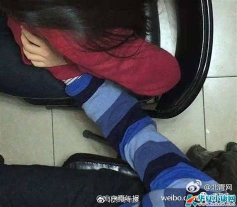 北京一家教老师多次猥亵、强奸未成年女生获刑12年6个月 - 滚动 - 华夏小康网