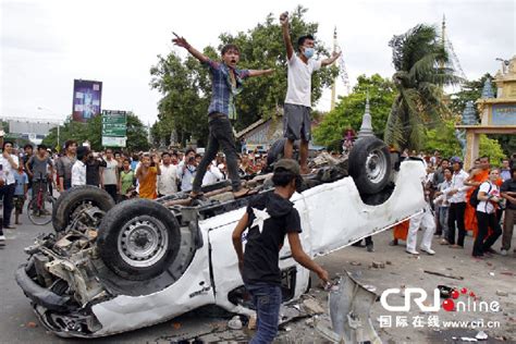 柬埔寨举行选举 警民发生暴力冲突_海口网