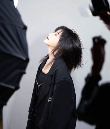 李艺璇图片