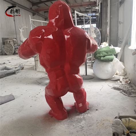 大猩猩雕塑图片玻璃钢动物造型定制加工厂 韵特园林