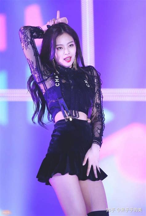 Jennie is the ideal role model for HYBE trainees - Netizens Buzz