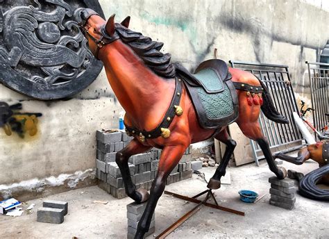渭南军事博物馆战马玻璃钢雕塑制作|纯艺术|雕塑|西安十方彩绘 ...