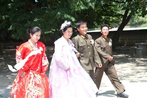 朝鲜最高领导家族的美丽媳妇们(组图)_财经_环球网
