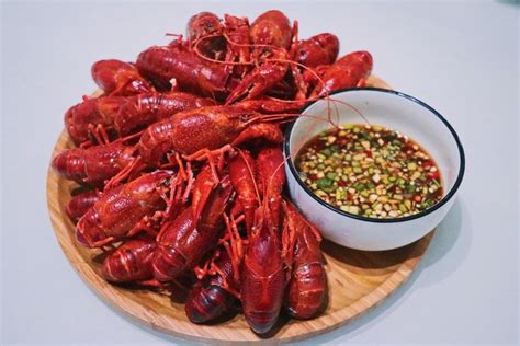 家常清蒸澳洲龙虾做法 清蒸澳洲龙虾简单做法_知秀网