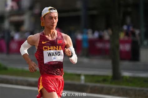男子20公里竞走决赛，云南选手张俊获第8名！(含视频)_手机新浪网