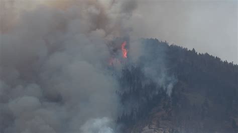 加拿大不列颠哥伦比亚省山火面积扩大到近60平方公里_手机新浪网
