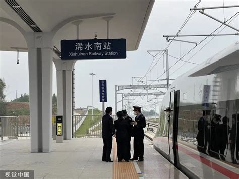 黄冈11个火车站5个开通高铁，车次最多的是这个站，是你的家乡吗