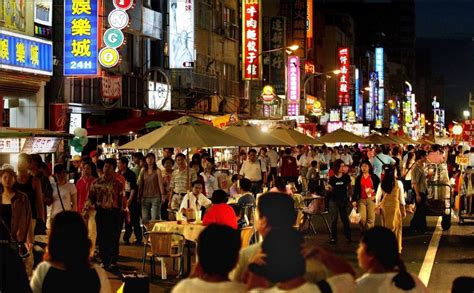 北京哪里的夜市小吃多好玩。-北京哪里的夜市小吃街比较好？