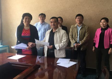 电商学院与淅川县商务局签订电子商务产业发展规划编制合作协议 -范蠡商学院