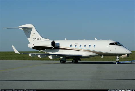 Bombardier Challenger 300 (BD-100-1A10) - Untitled | Aviation Photo ...