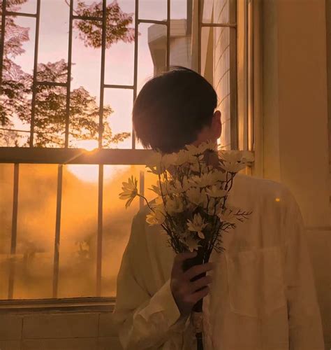 非主流鲜花男孩头像