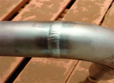 采用多层多道焊接，是根据什么来分道焊？_运条_焊缝_焊条
