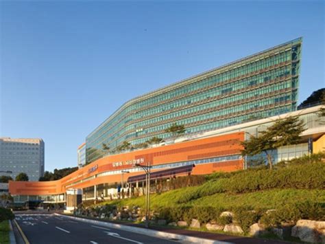 首尔国立大学医院文化空间导视系统设计 | 标视学院