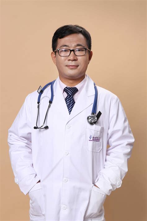 宋泉江 专家医生/博士-杭州三千宠物医院有限公司