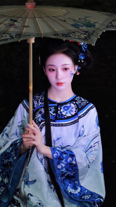 厉嘉琪古风图片头像女生