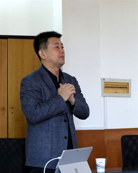 刘瑜教授主讲的《关于地理与地理信息科学的一点思考》顺利举办-南燕新闻网