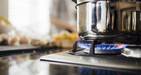 How to Cook in a Gas Stove or Oven | Our Everyday Life