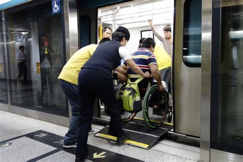 北京市残疾人联合会-《无障碍出行手册-地铁篇》编制完成