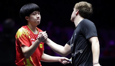凌晨0点，中国乒乓球迎喜讯：王楚钦成功完成蜕变，球迷齐声点赞