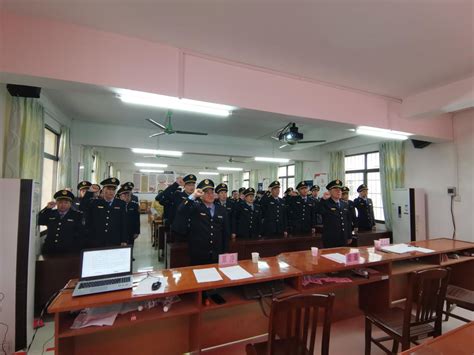 武宣县农业综合行政执法大队举行制式服装标志首次配发仪式 - 广西县域经济网