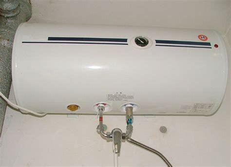 电热水器进水口漏水是什么原因？这几大原因很常见-知修网