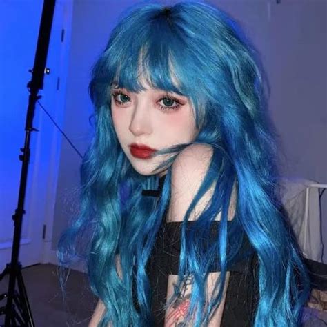 古风穿搭染发图片女生头像