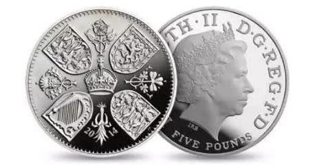 英国发行王室新生儿纪念币--美术拍卖
