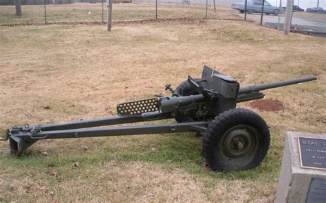为反坦克而生，120毫米口径的高压滑膛炮究竟有多强_反坦克炮
