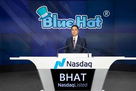 蓝帽子(BHAT.US)于纳斯达克敲钟 陈肖东：是里程碑，是崭新的起点