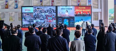 全国首个4K超高清新闻演播厅启用 - 焦点图 - 湖南在线 - 华声在线