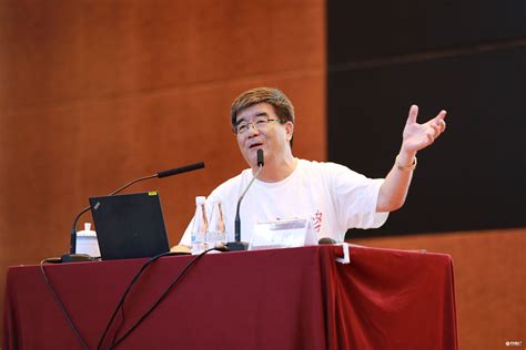 北京大学法学院朱苏力教授精彩演讲“为什么是‘天理、国法、人情’”