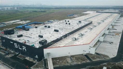 特斯拉上海超级工厂正式启动Model 3整车出口业务-新闻-上海证券报·中国证券网