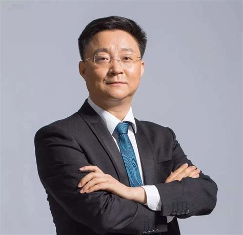 百佳CEO专访 | 科大讯飞刘庆峰：在不确定性中走出弯曲的直线_同花顺圈子
