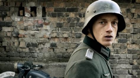 德国经典反战题材电影《我们的父辈》秒所有二战电影中文特别版