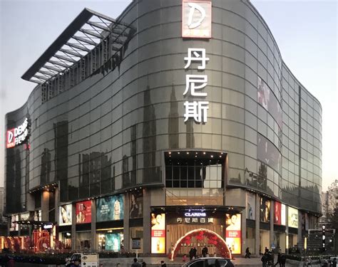 上海户外广告如何投放？新世界大丸百货大屏广告投放形式分析 - 知乎