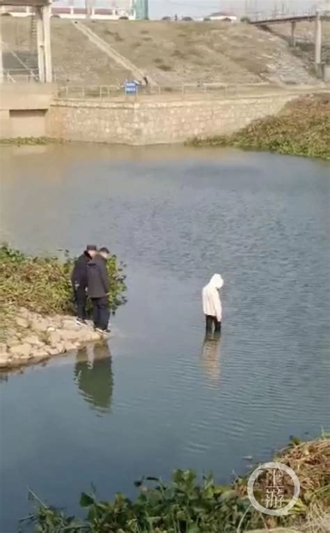 警方通报安徽15岁女孩失联1个月：在河里发现尸体 排除刑案(含视频)_手机新浪网