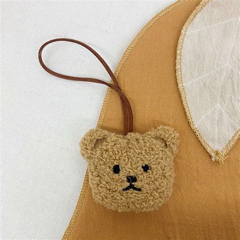 教你做一只可爱的玩偶小熊 含手工制作泰迪熊纸样╭★肉丁网