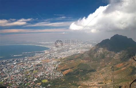 南非的“平头”桌山，可以360度旋转登顶，俯瞰开普敦的景色|桌山|开普敦|山顶_新浪新闻