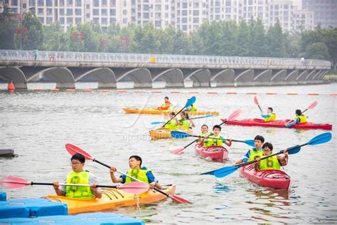 浙江金华：水上竞技运动 增强青少年体质-人民图片网