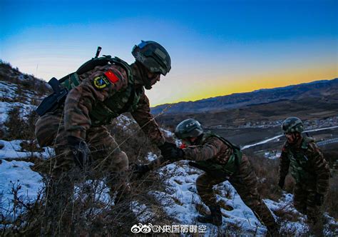 武警特战队极限训练“挑战不可能”-金华频道