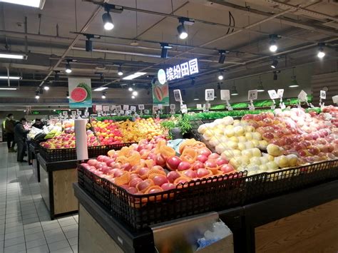 石景山区物美超市八角西街店蔬菜果品保障充足