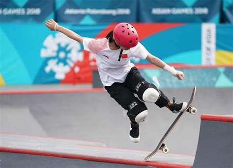 C视频丨13岁！滑板女子选手崔宸曦成为中国最年轻亚运冠军_四川在线