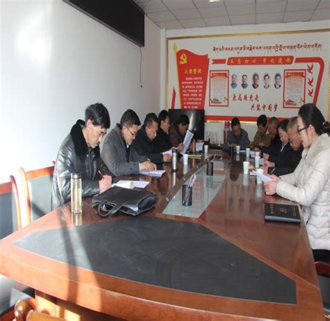 贵州工程公司 基层动态 西藏山南市发改委书记白玛多吉到措美哲古50MW风电项目调研