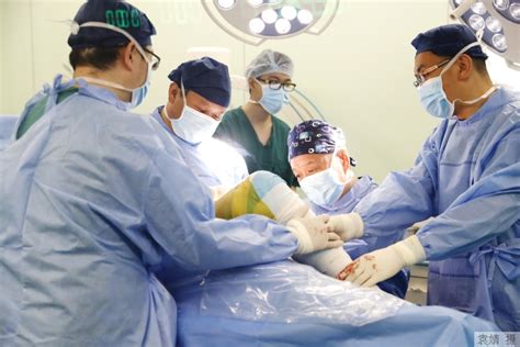 6月以来上海六院急诊骨科创新高，老年髋部骨折绿色通道保障“48小时快救治”