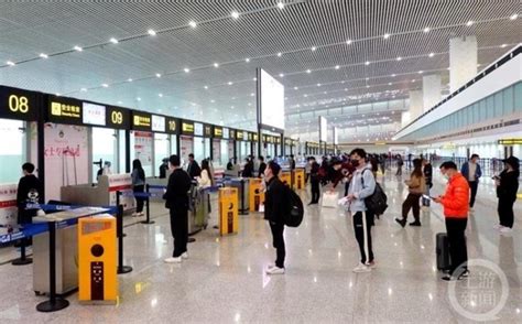 快速恢复！重庆江北机场日均航班达400余架次_手机新浪网