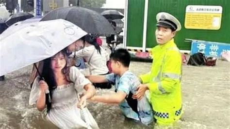 郑州遭遇特大暴雨，洪水涌入地铁！来看当时状况